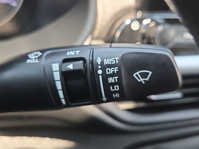 Certified Used 2024 Red Kia LXS image 29