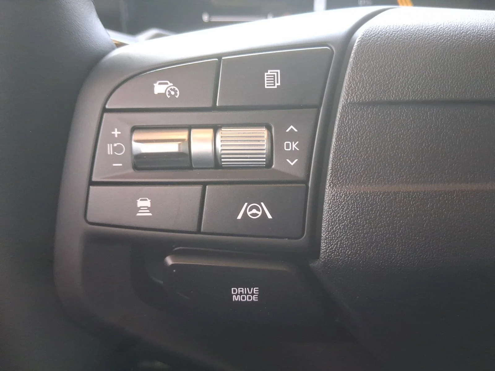 New 2026 White Kia LX image 12