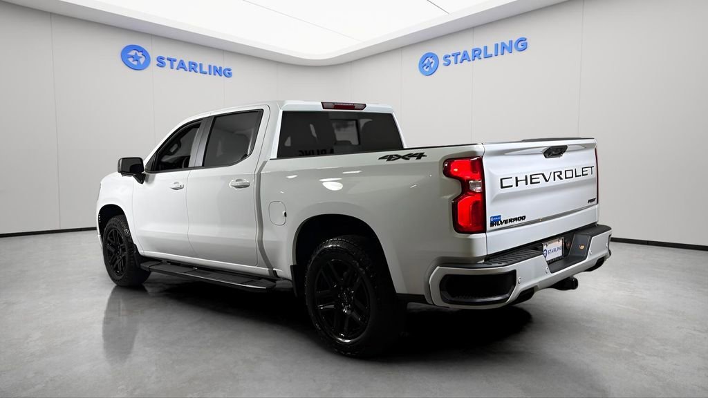 Certified Used 2025 Summit White Chevrolet RST image 5