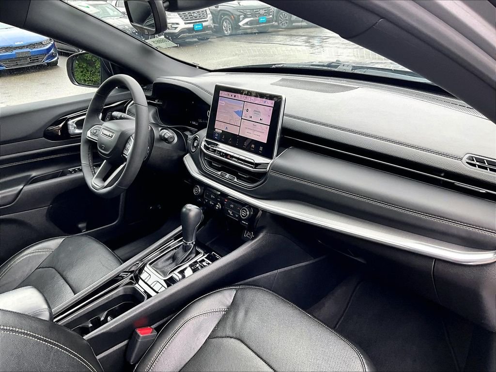 Used 2023 Silver Jeep Limited image 14