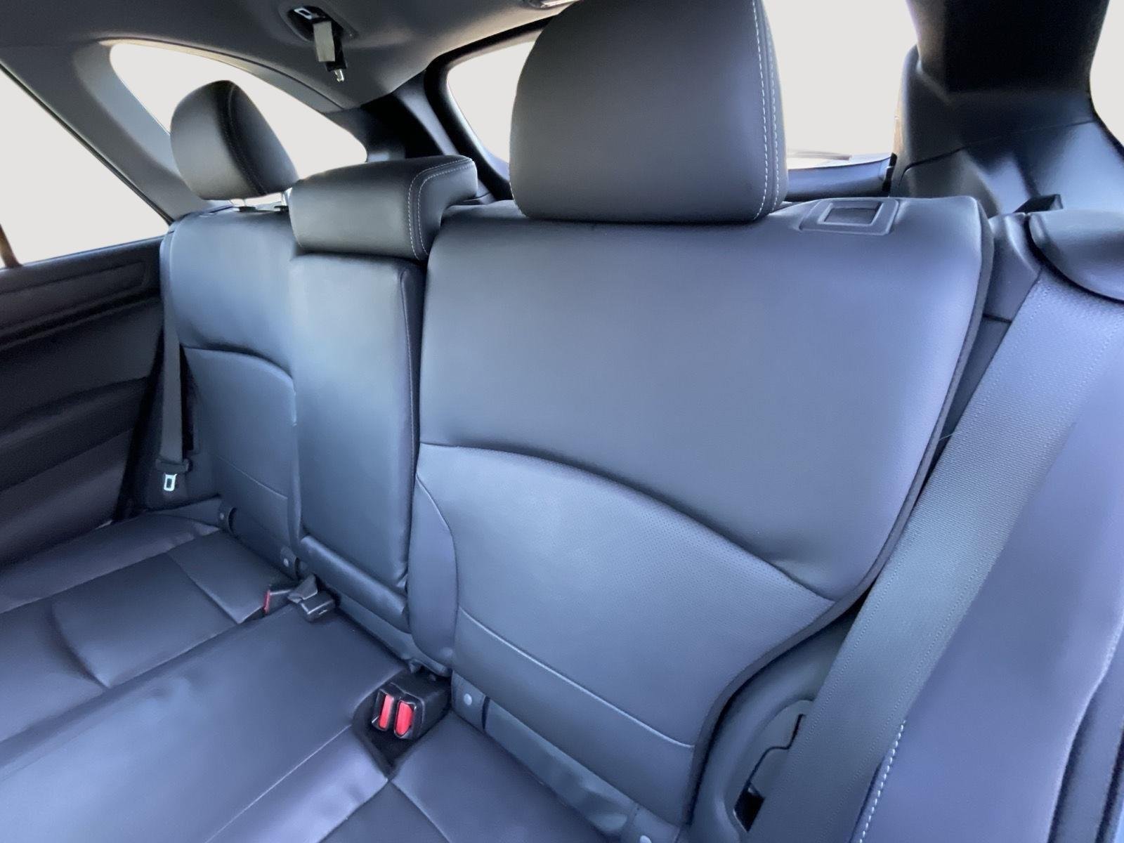 Used 2017 Carbide Gray Metallic Subaru Limited image 17