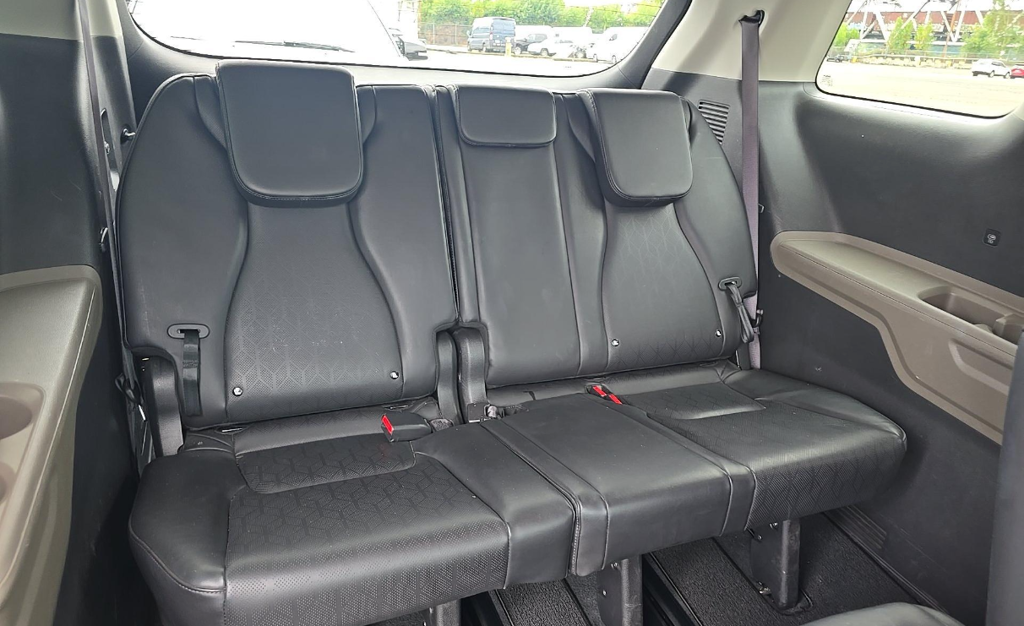 Certified Used 2025  Kia LXS image 14