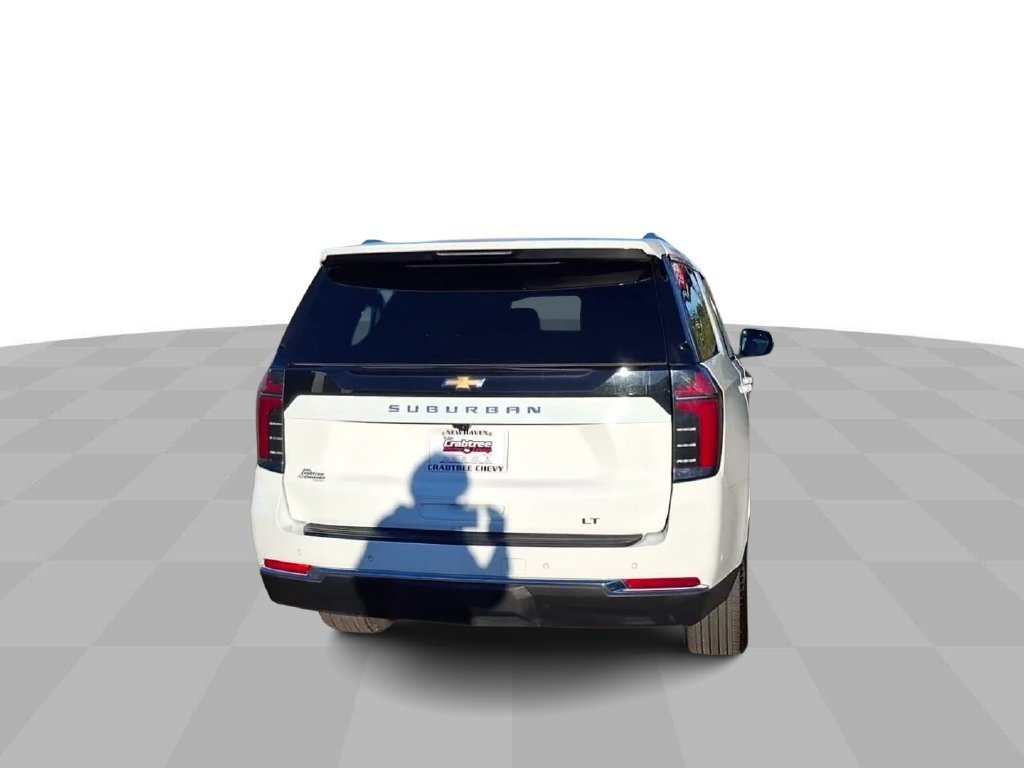 2025 Chevrolet Suburban LT - Photo 7