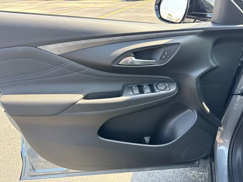 2026 Buick Envista Sport Touring - Photo 14