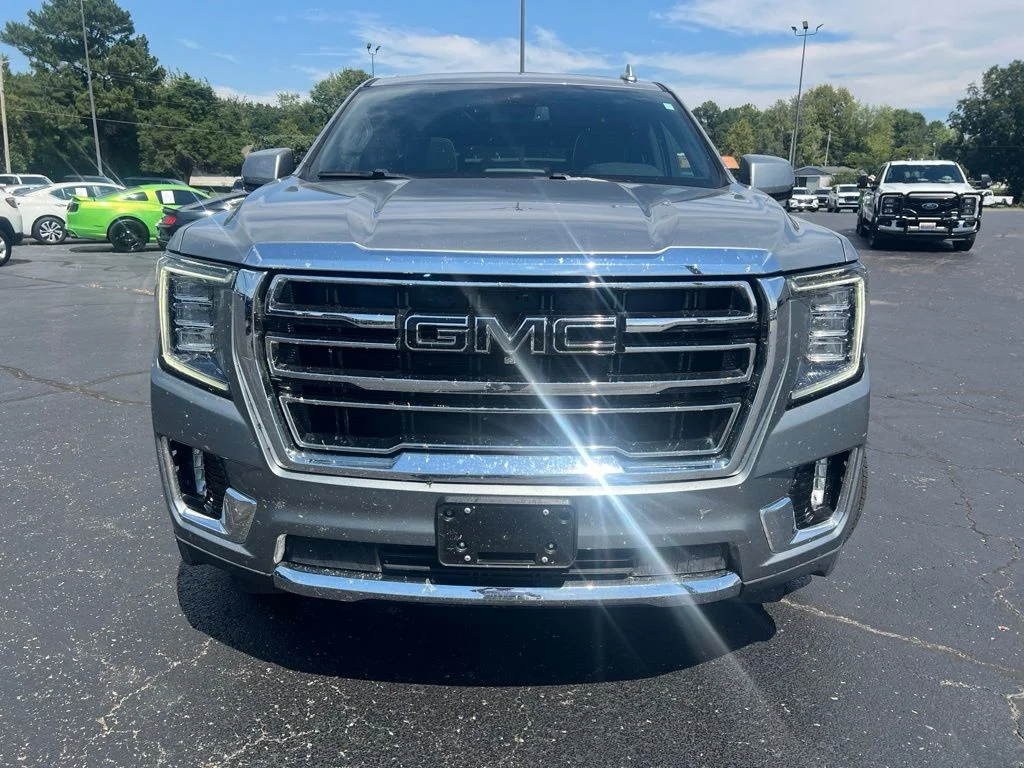 Used 2023 Silver GMC SLT image 7