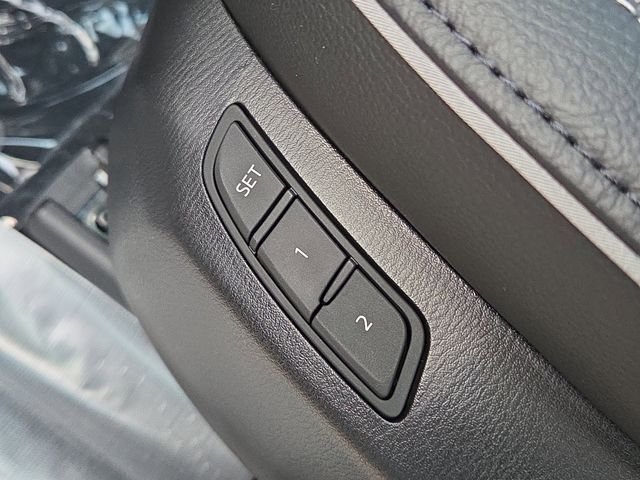 Used 2025 Quartz Metallic Mazda 2.5 S Preferred Package image 12