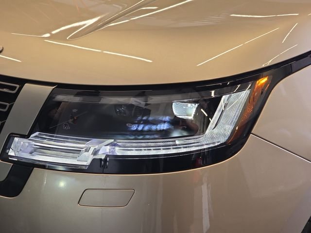 New 2026 Batumi Gold Land Rover SE image 21