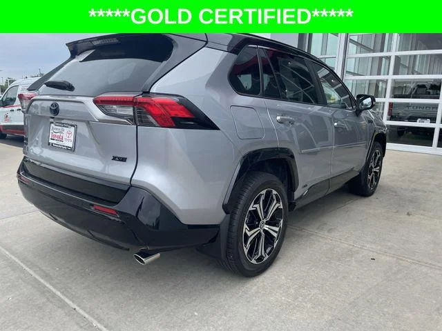 Certified Used 2022 SILVER SKY MET W/BLK Toyota  image 35