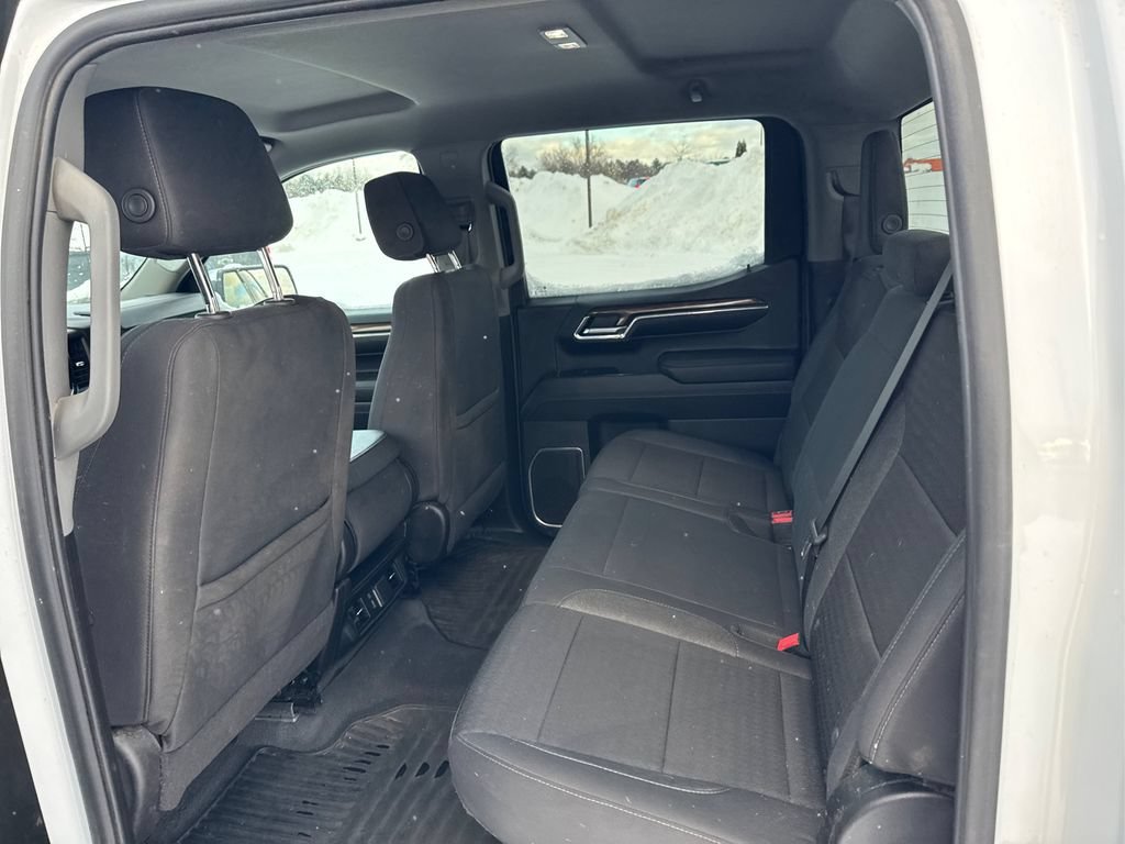 2024 Chevrolet Silverado 1500 LT - Photo 21
