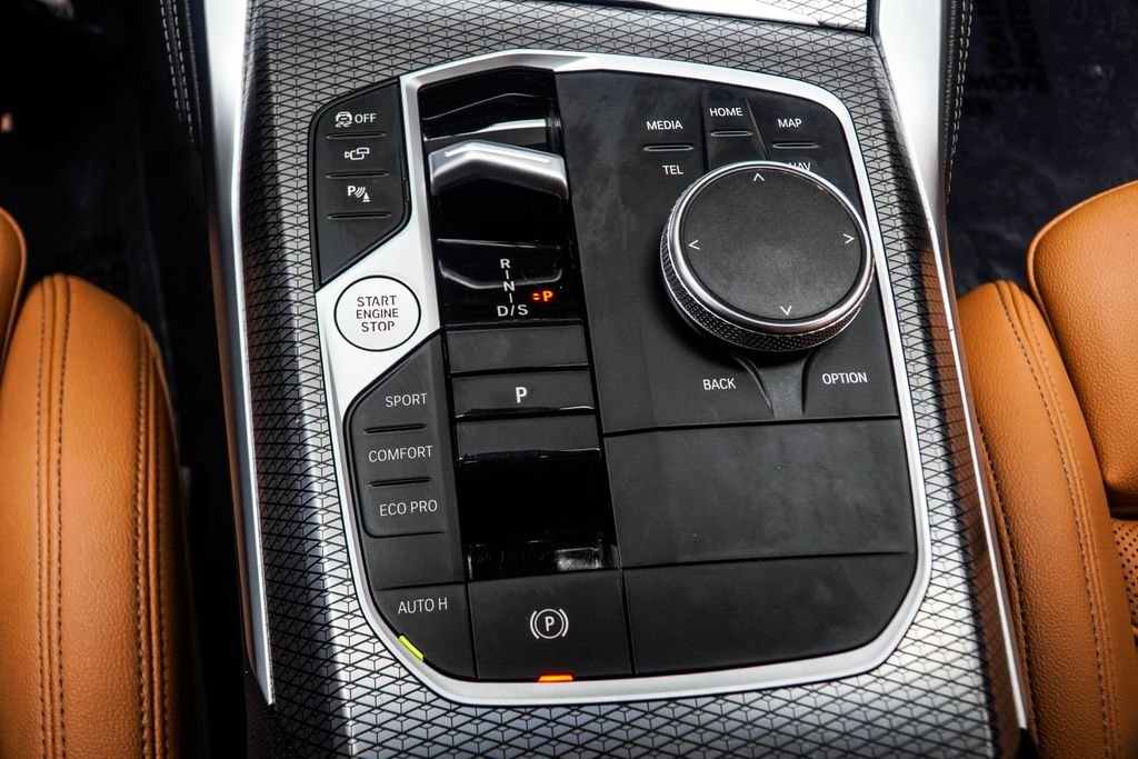 Used 2024 Orange BMW M440i xDrive image 23