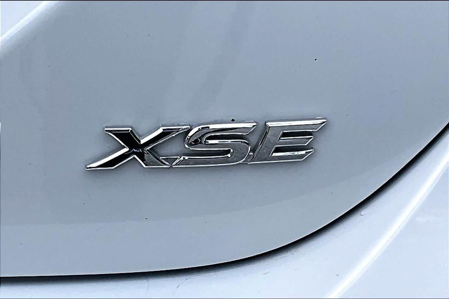 Used 2023 Ice Edge Toyota XSE image 10