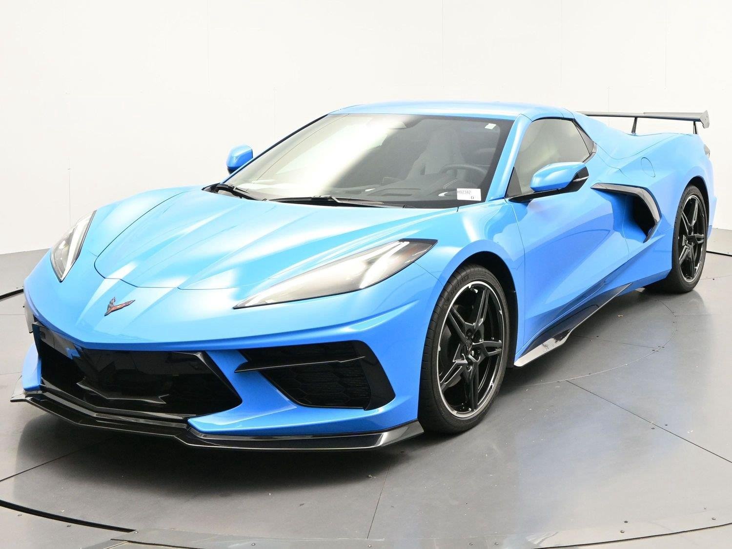 Used 2024 Rapid Blue Chevrolet 2LT image 3
