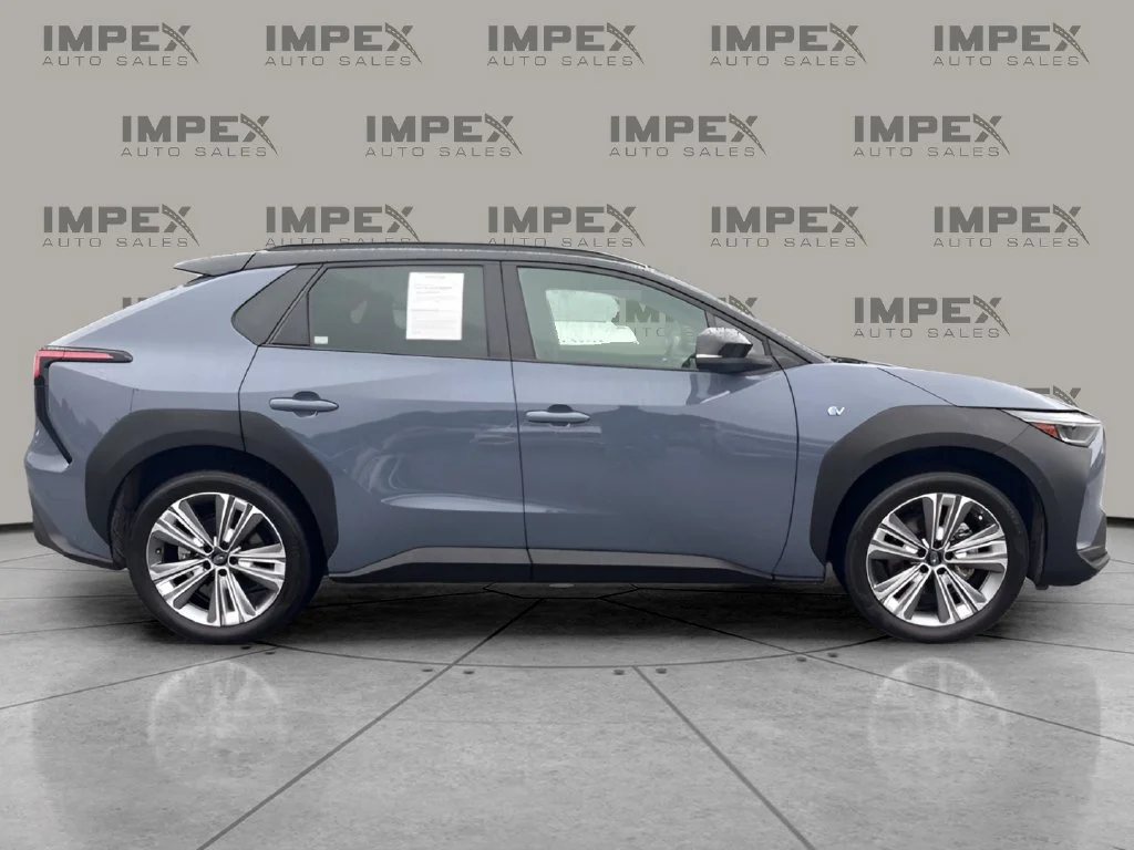 Used 2023 Gray Subaru Touring image 6