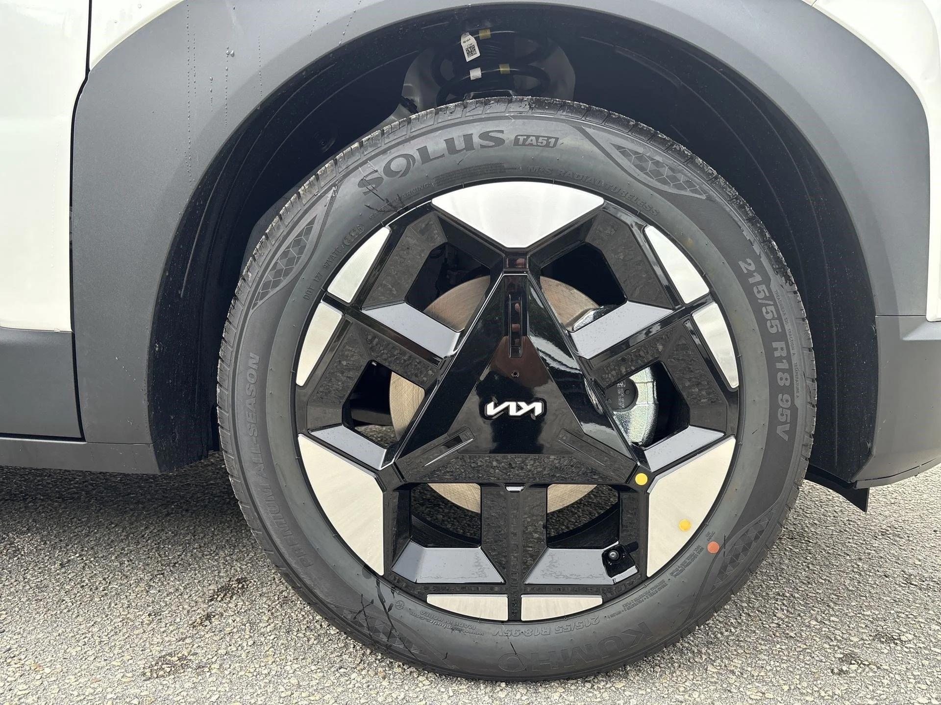 New 2027 Snow White Pearl Kia S image 11
