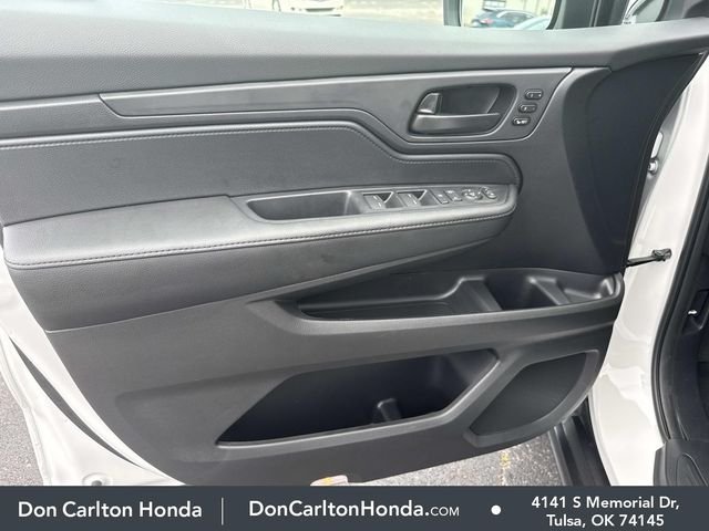 New 2026 Platinum White Pearl Honda EX-L image 10