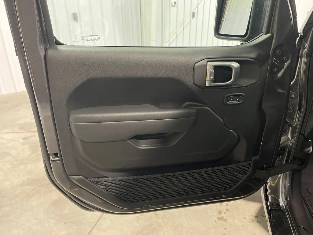 2026 Jeep Wrangler 2-Door Sport - Photo 13