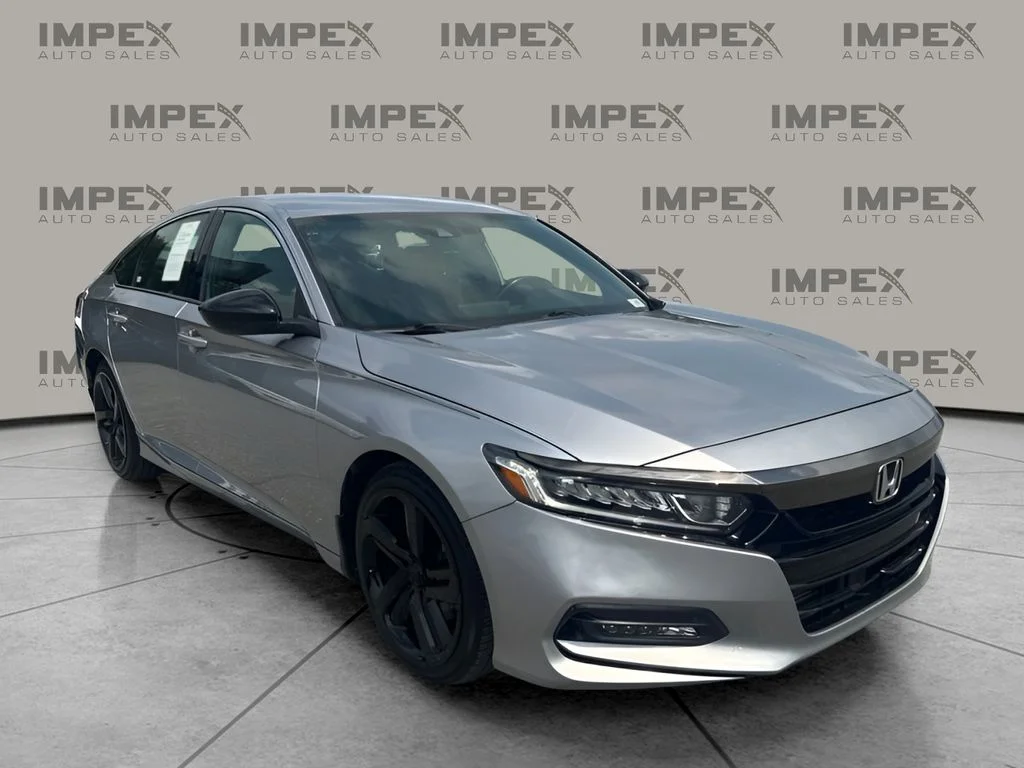 Used 2020  Honda Sport image 4