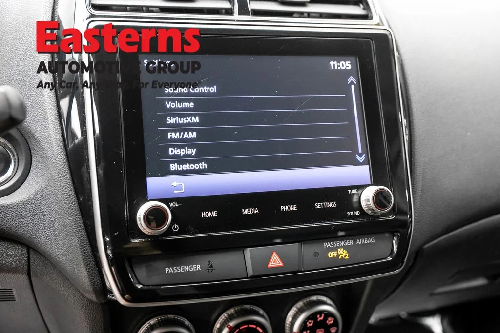 Used 2023 Black Mitsubishi 2.0 SE image 18