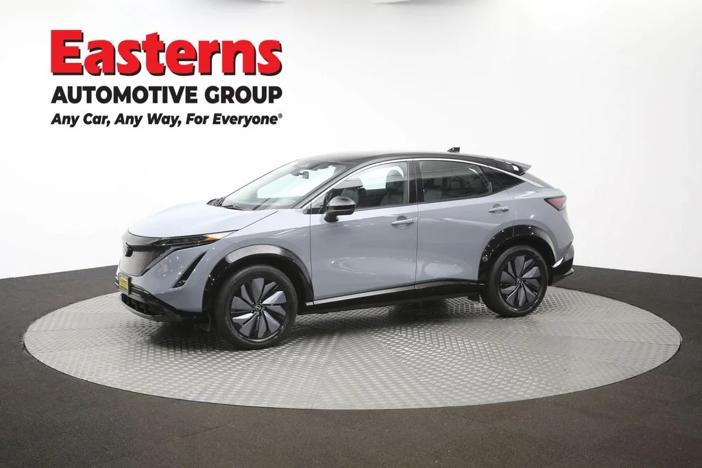 Used 2023 Gray Nissan ENGAGE image 57