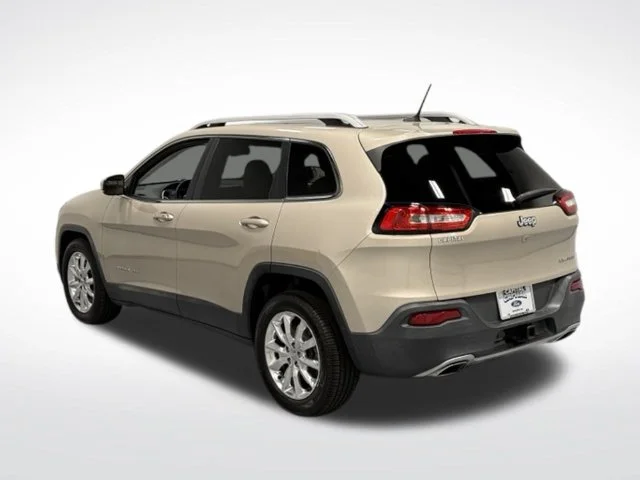 Used 2015 Beige Jeep Limited image 7