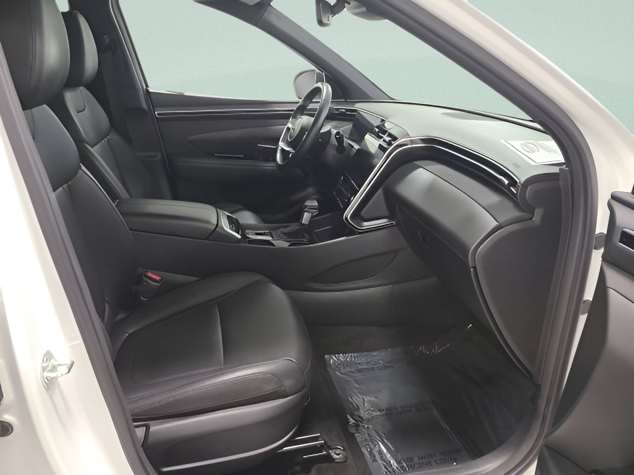 Used 2024 White Pearl Hyundai XRT image 11