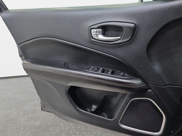 Used 2020 Diamond Black Crystal Pearlcoat Jeep Sport image 25