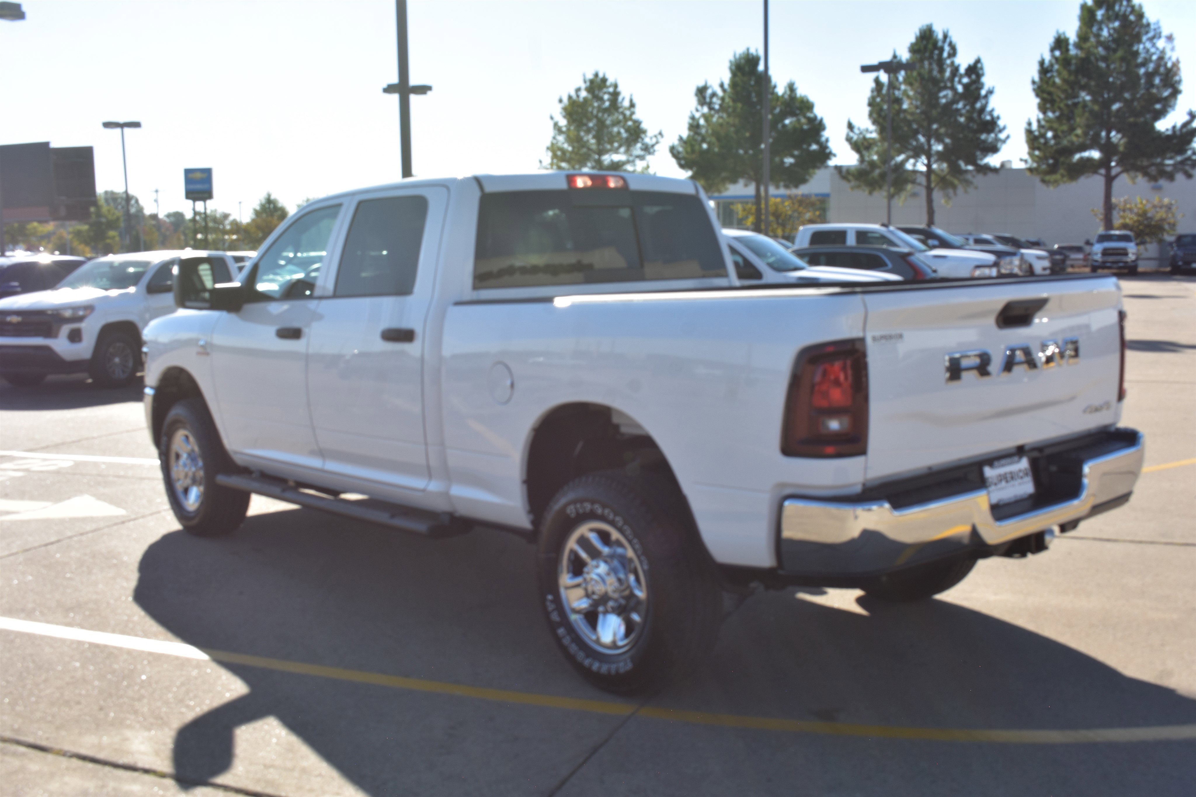 New 2026 Bright White Clear-Coat Exterior Paint RAM Tradesman image 8
