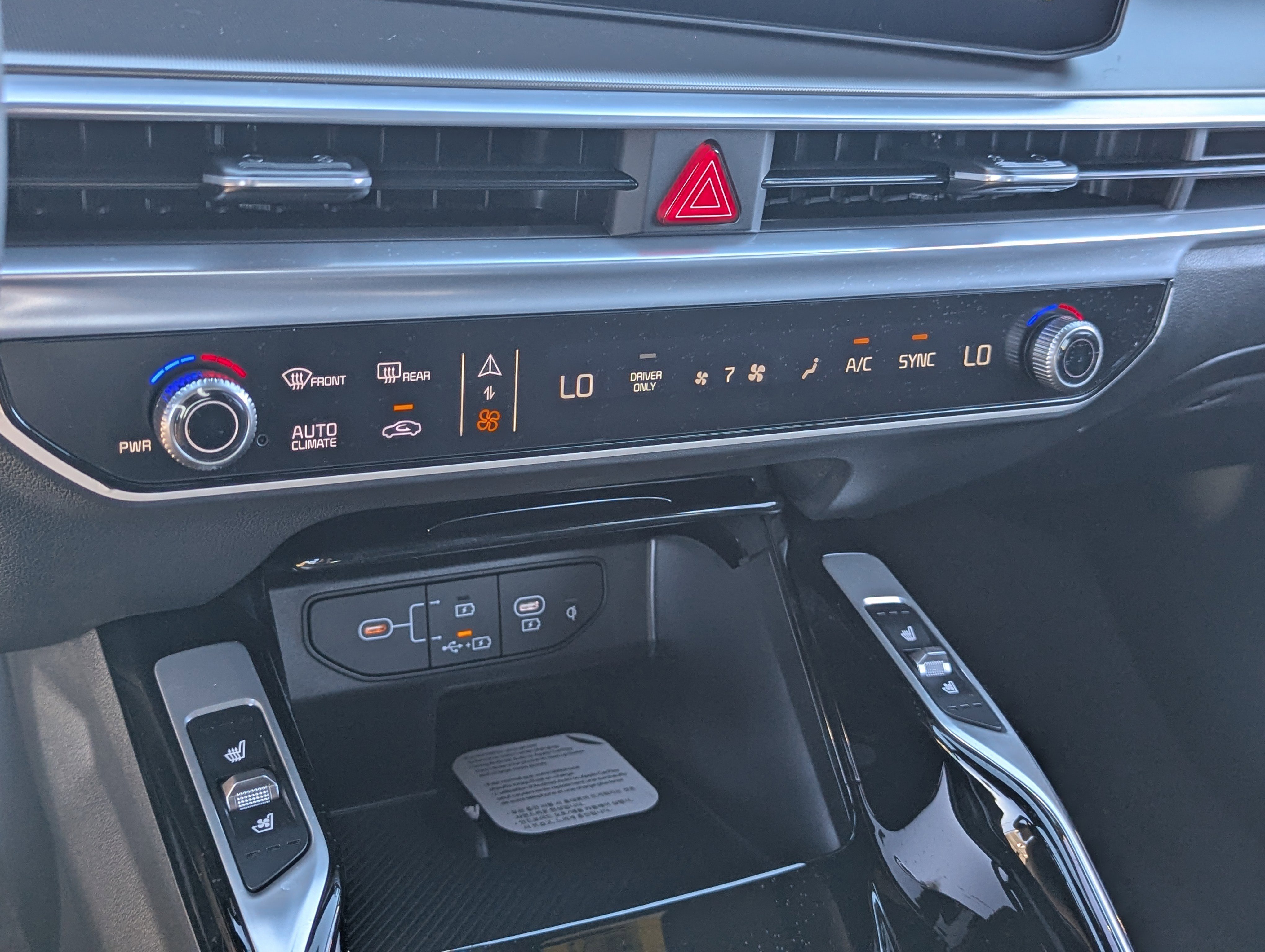 New 2026 Snow White Pearl Kia X-Line SX Prestige AWD image 27