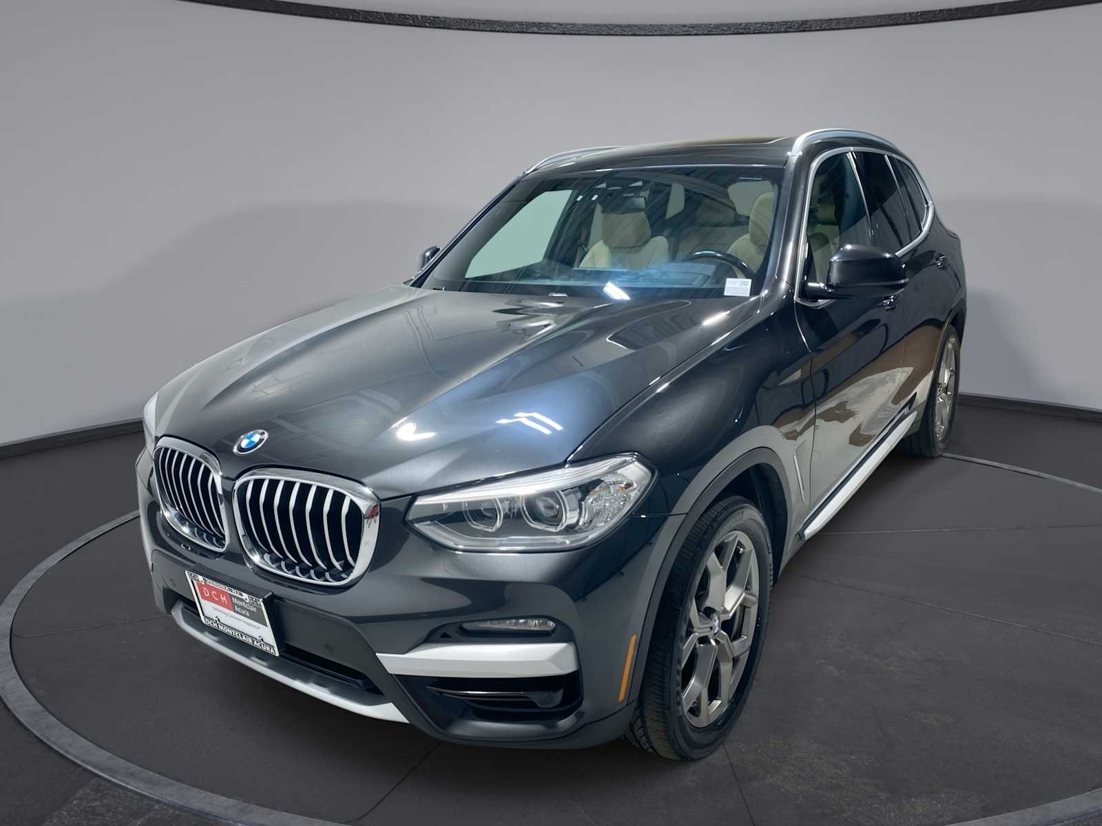 2021 BMW X3 xDrive30i's photo