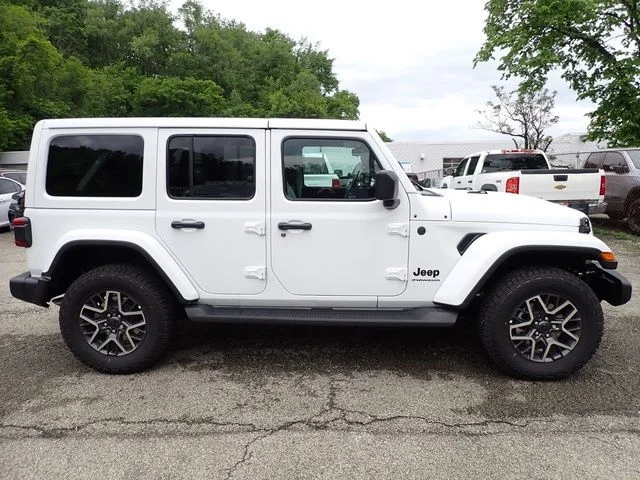 New 2026 White Jeep Sahara image 9