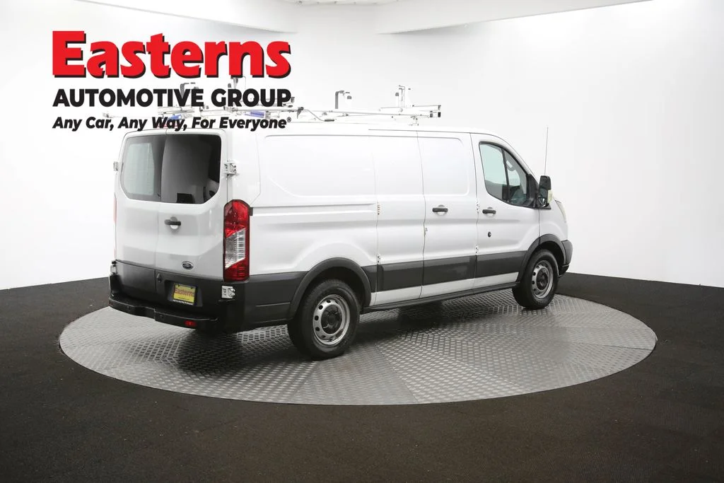 Used 2015 White Ford Base image 35