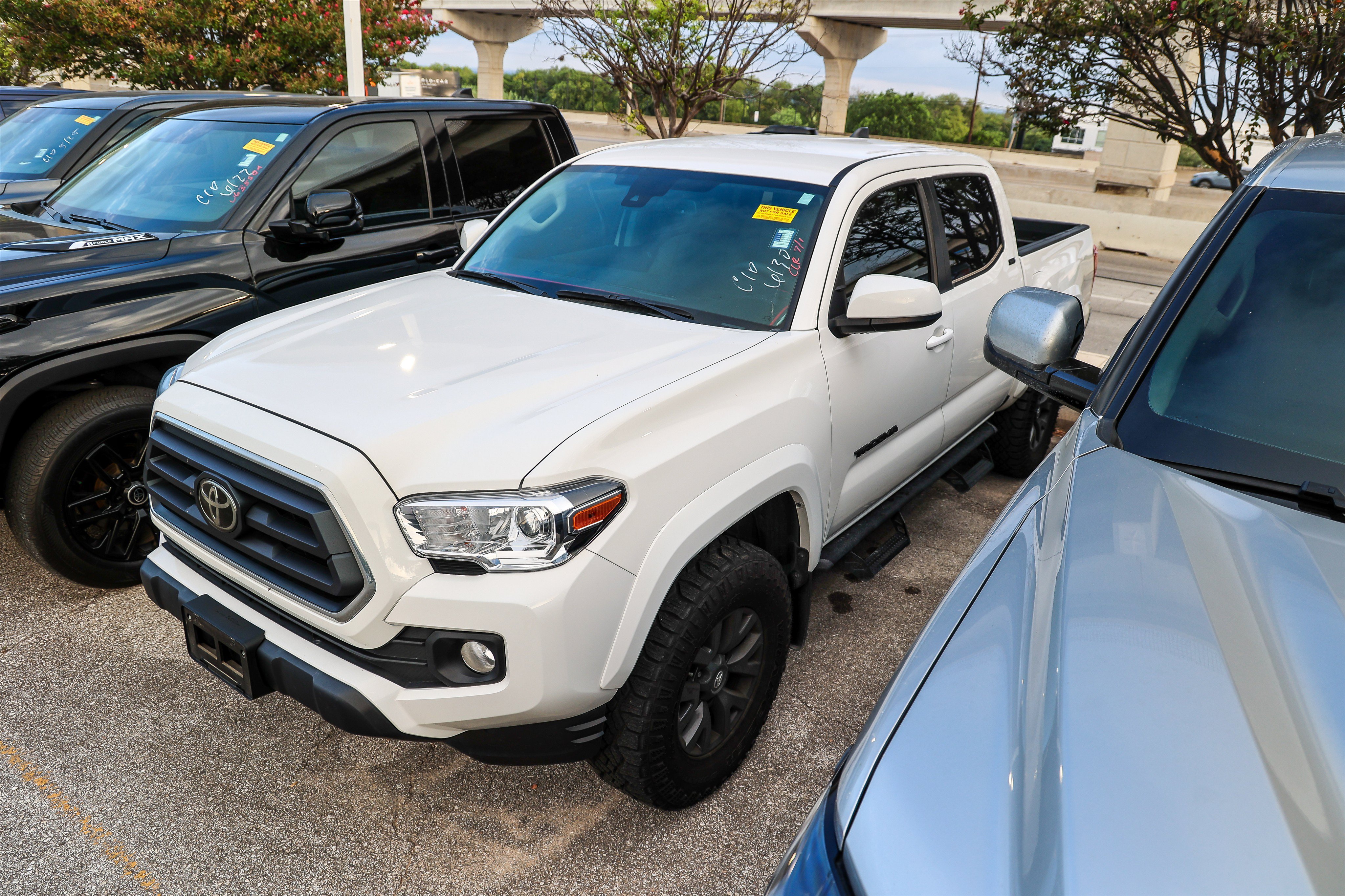 Used 2023 ICE CAP Toyota SR5 image 2