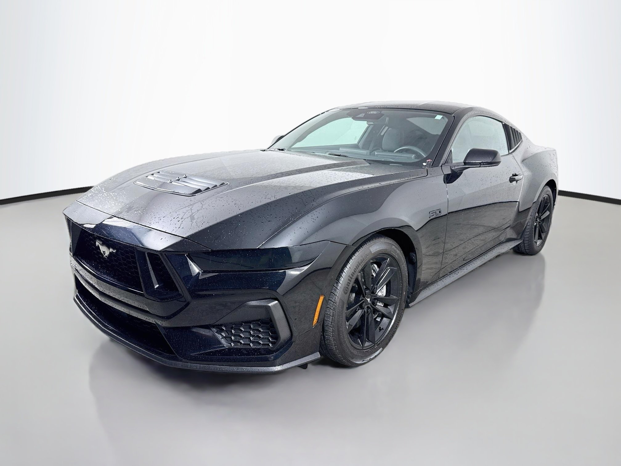Used 2024 Blk Ford GT image 3