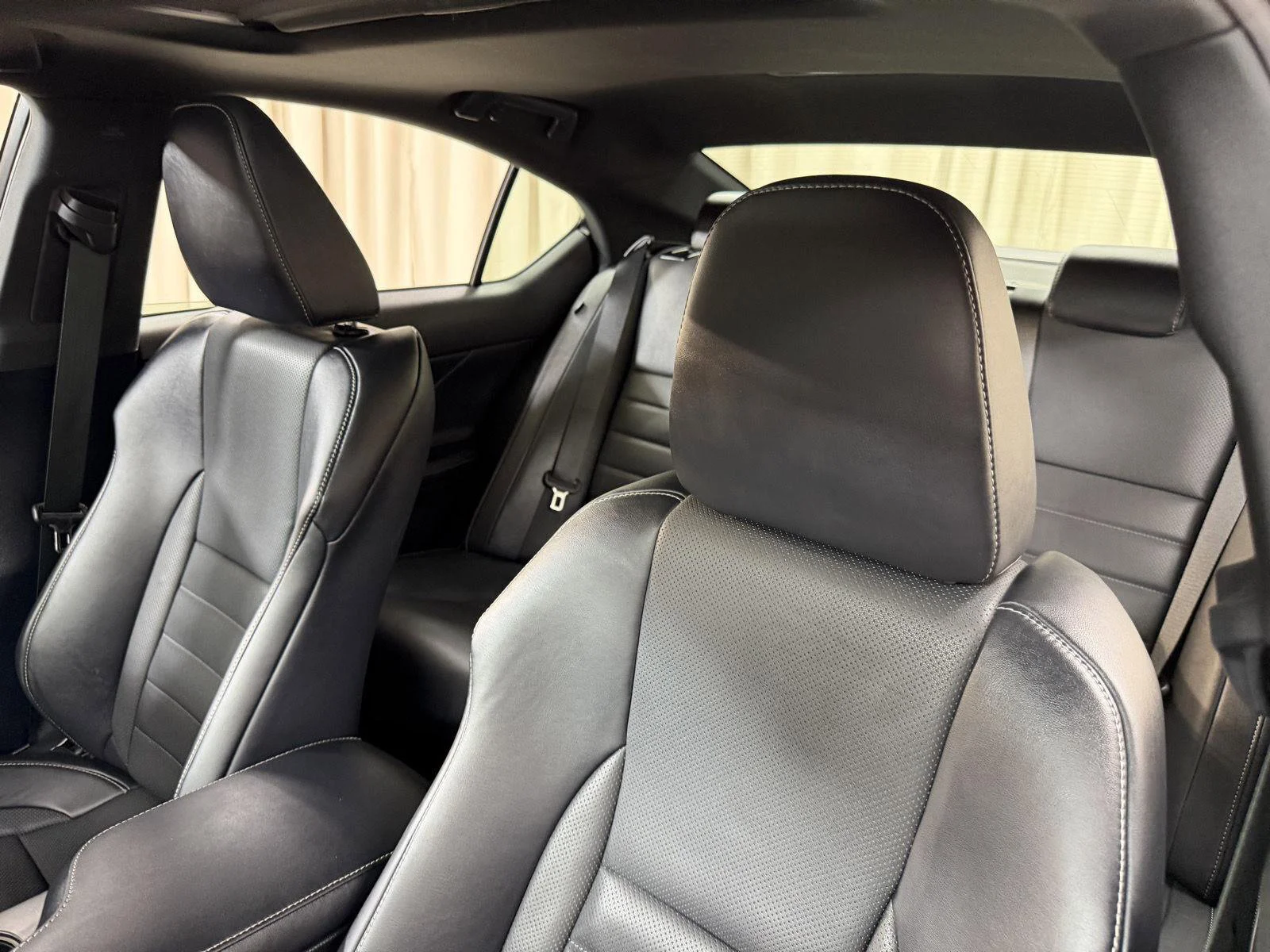 Used 2022 Silver Lexus 350 F SPORT image 29