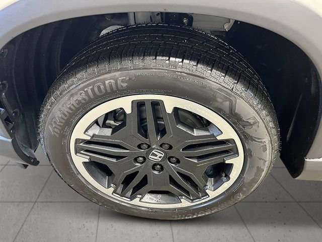 New 2026 Platinum White Pearl Honda Touring S image 12