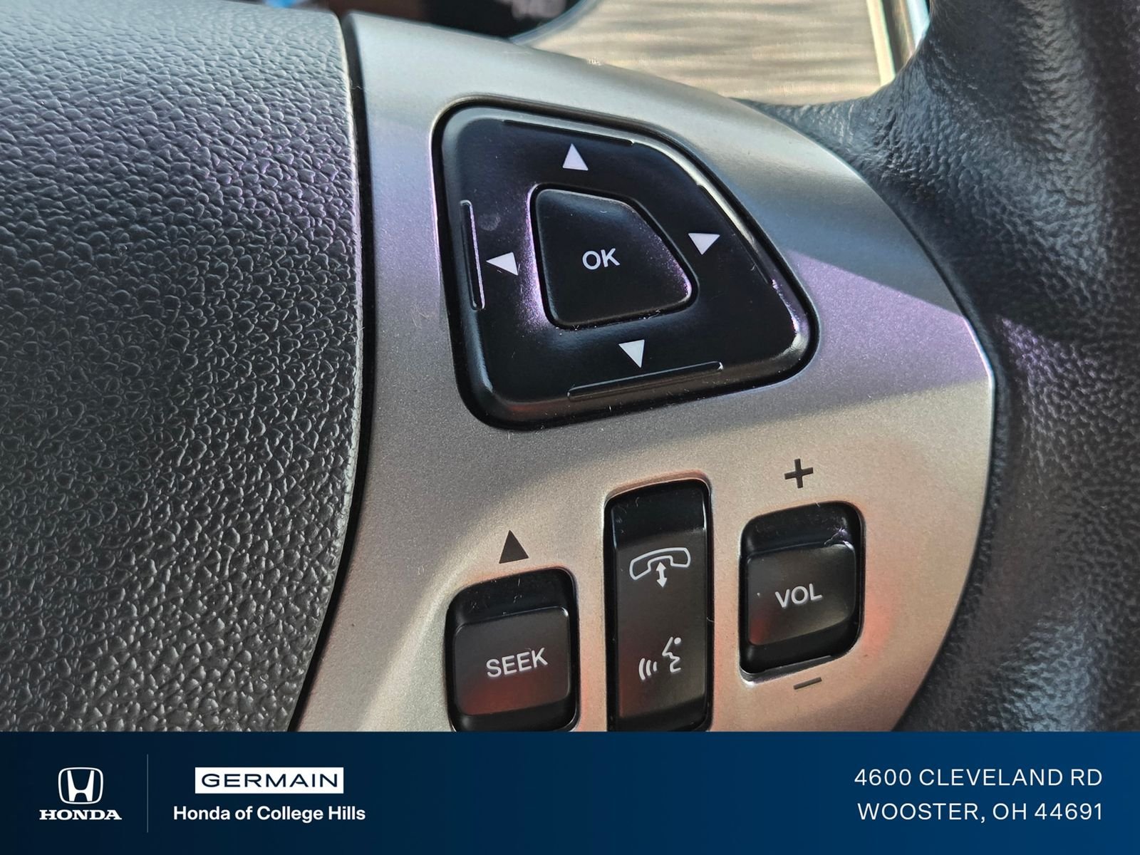 Used 2017 Blue Ford SEL image 27