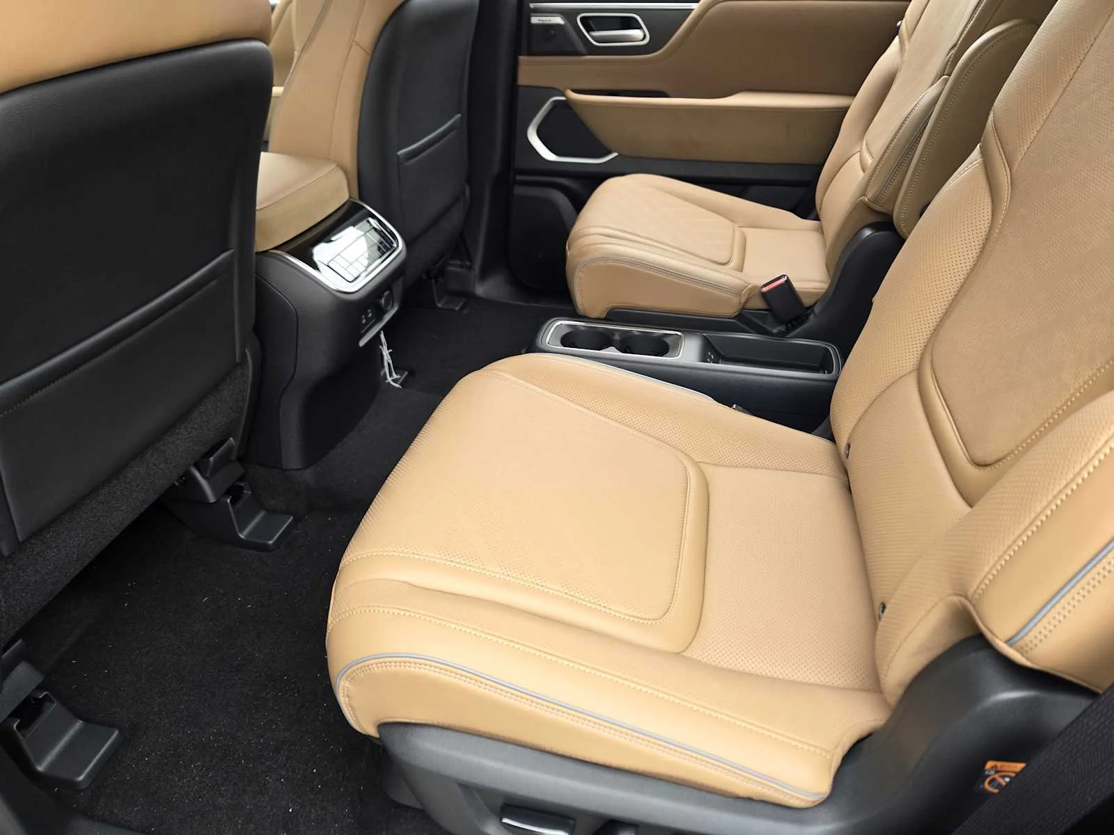 New 2026 DYNAMIC METAL INFINITI Luxe 2WD image 16