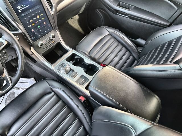 Used 2024 Gray Ford SEL image 20