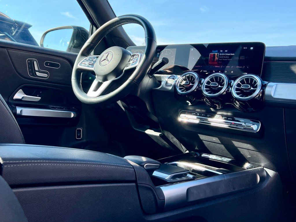Certified Used 2023 Black Mercedes-Benz GLB 250 image 10