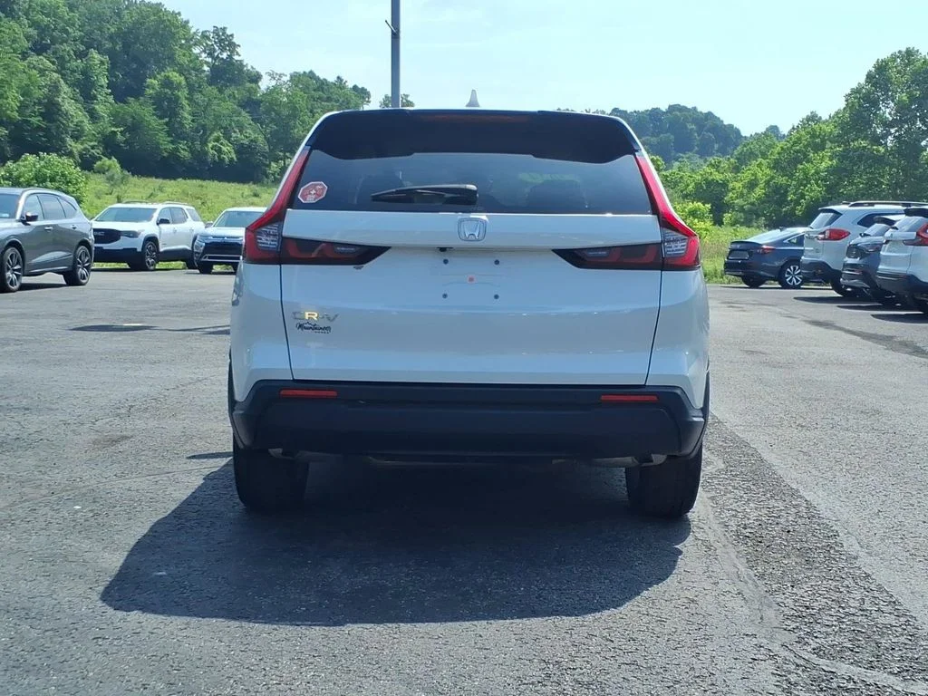 Used 2024 White Honda EX-L image 6