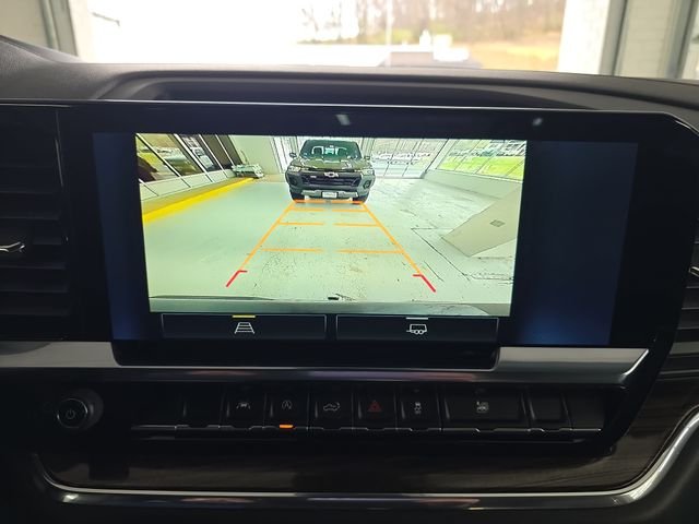 Used 2024 Gray Chevrolet LT image 16
