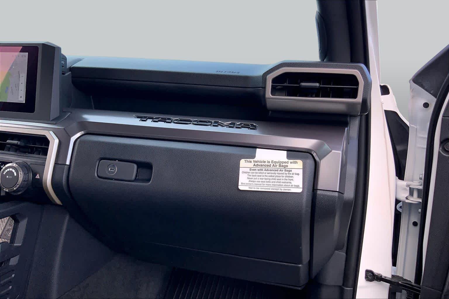 Used 2026 Ice Cap Toyota SR5 image 18