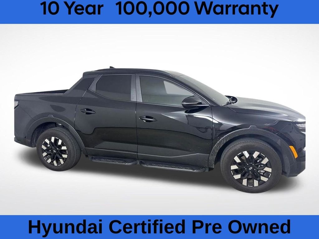 Certified Used 2025 Black Hyundai SEL image 2