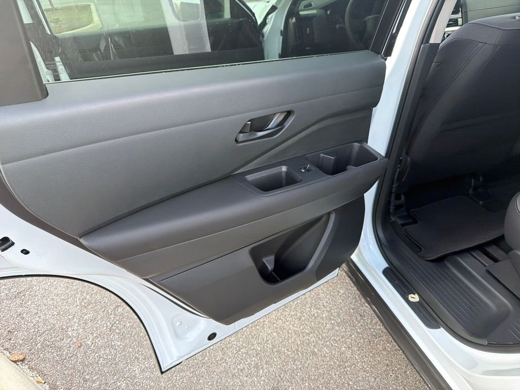 New 2026 Nissan Pathfinder SV 4D Sport Utility