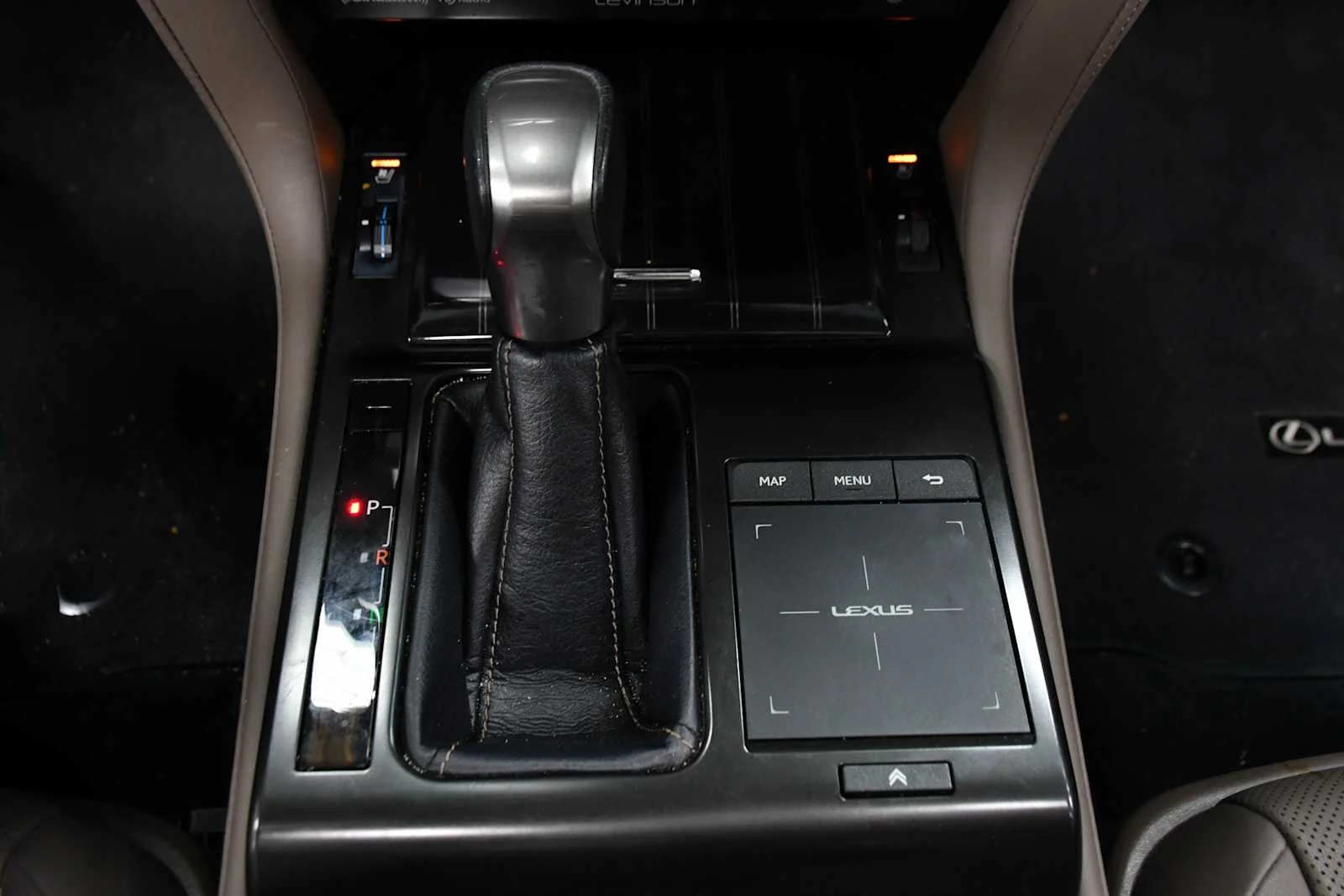 Used 2023 Eminent White Pearl Lexus Premium image 22