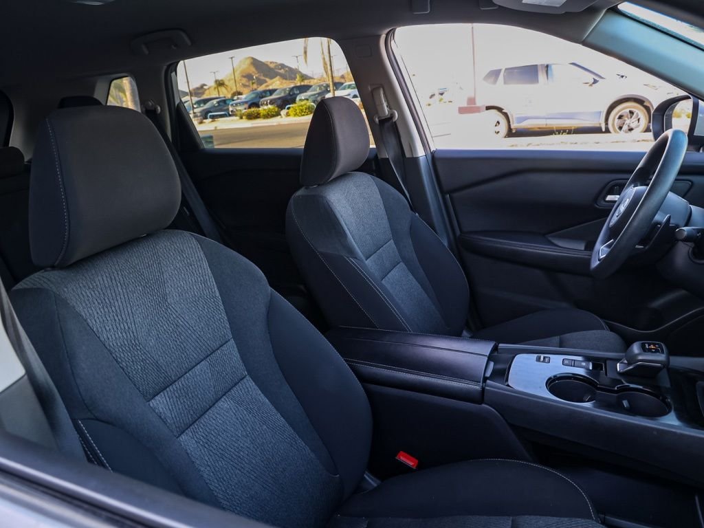 Used 2024 Silver Nissan SV image 20