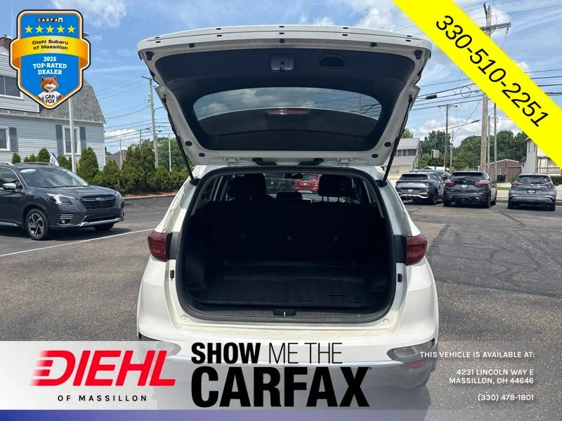 Used 2021 White Kia LX image 10