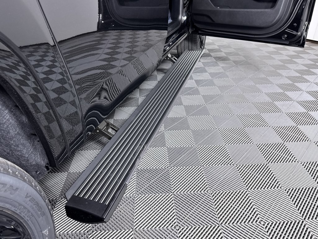 New 2026 High Gloss Black Jeep Limited Reserve image 30