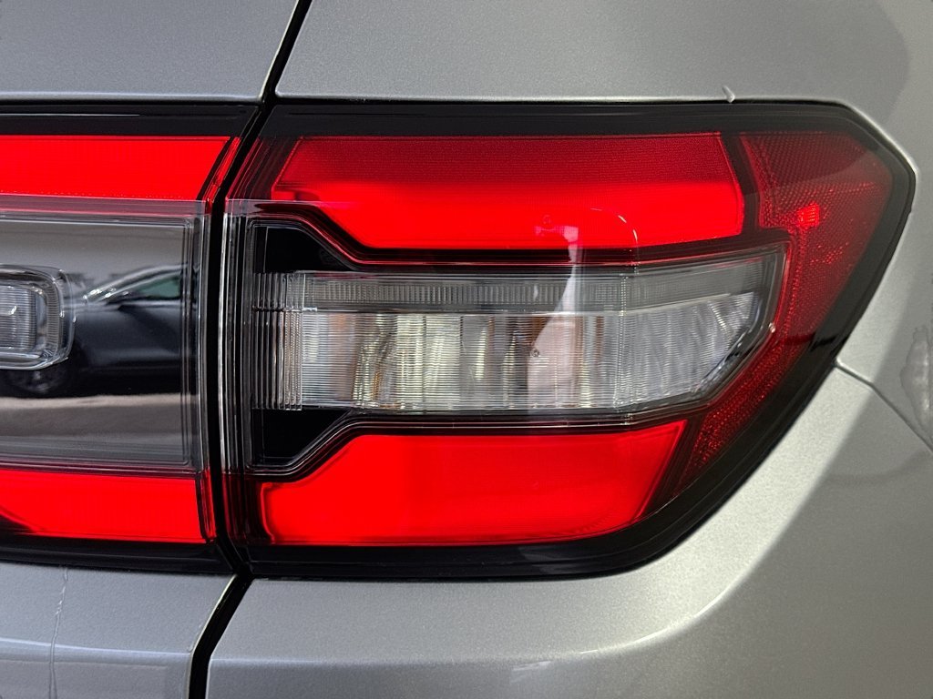 New 2026 Solar Silver Metallic Honda Black Edition image 9