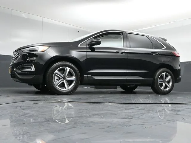Certified Used 2023 Agate Black Metallic Ford SEL image 36